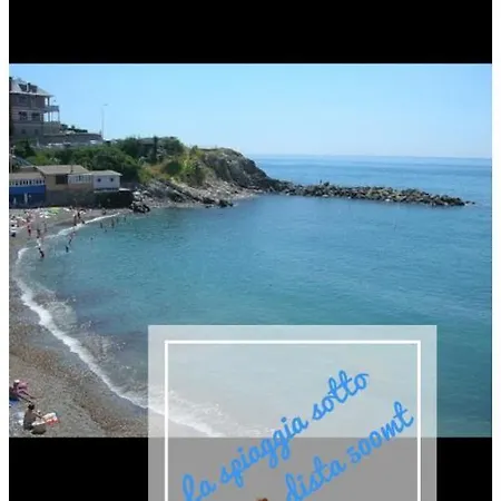 The Little House Of Gio And Gaia Gaslini And Sea